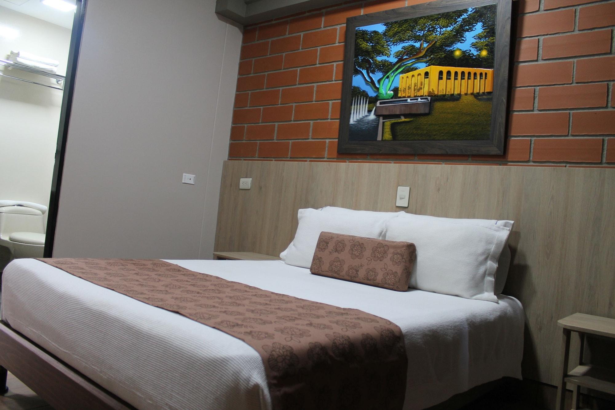 מדיין Hotel Provenza Garden מראה חיצוני תמונה