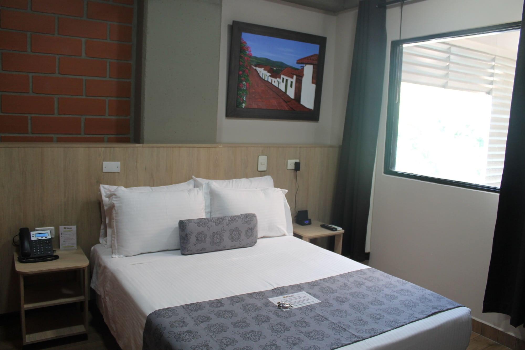 מדיין Hotel Provenza Garden מראה חיצוני תמונה