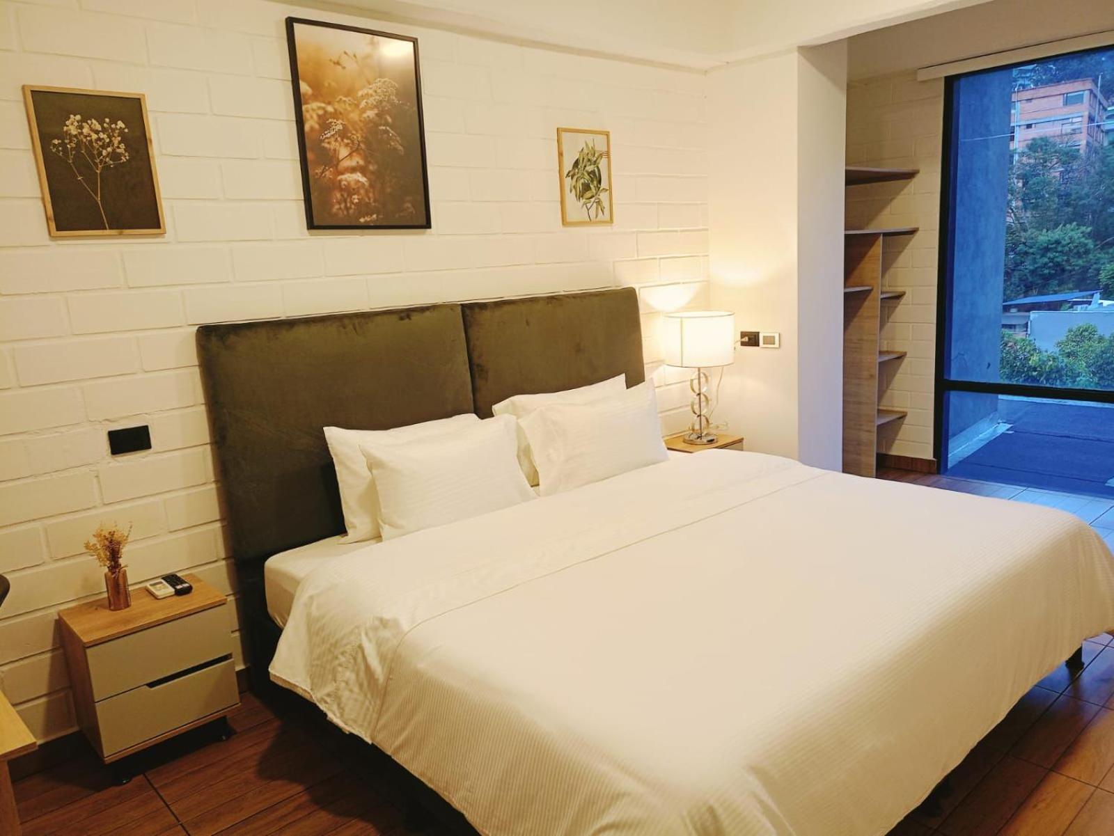 מדיין Hotel Provenza Garden מראה חיצוני תמונה