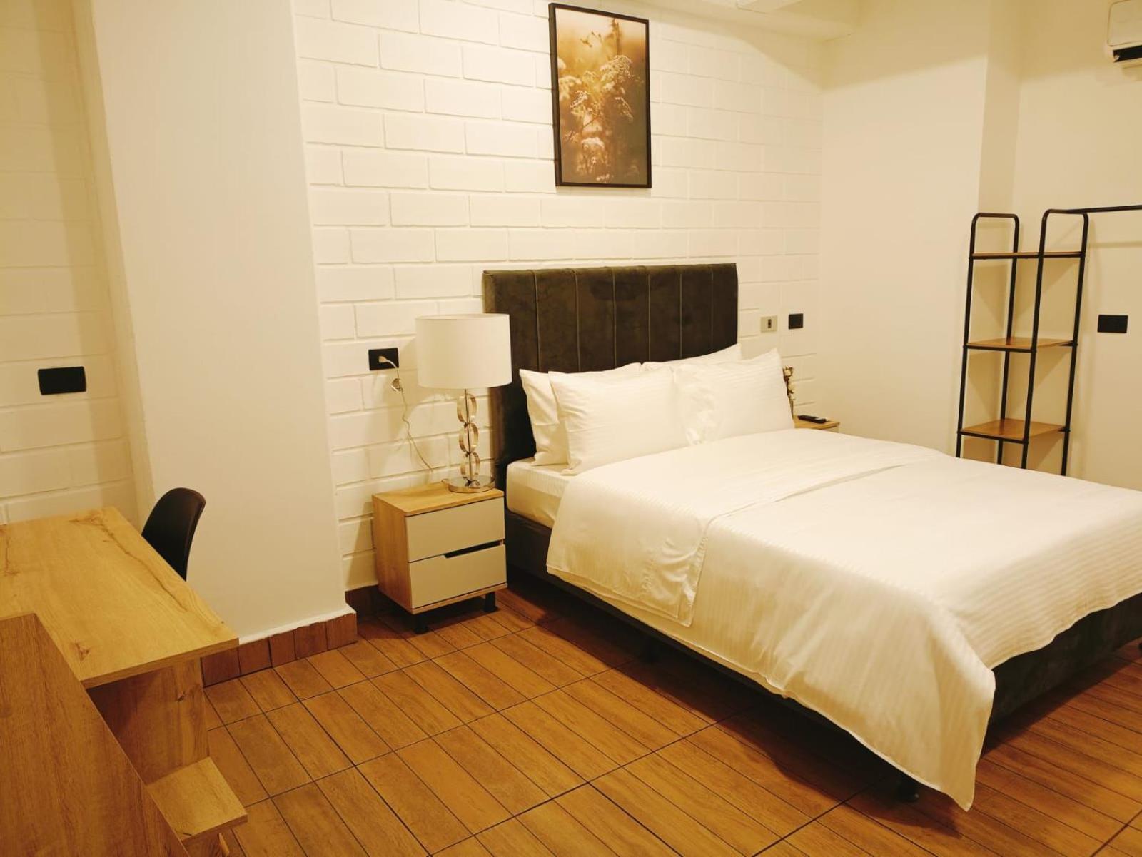 מדיין Hotel Provenza Garden מראה חיצוני תמונה