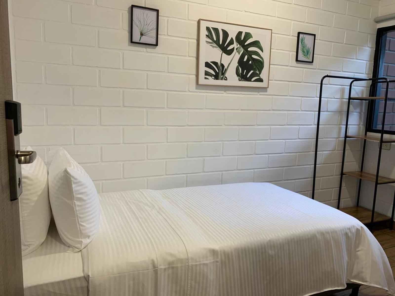 מדיין Hotel Provenza Garden מראה חיצוני תמונה
