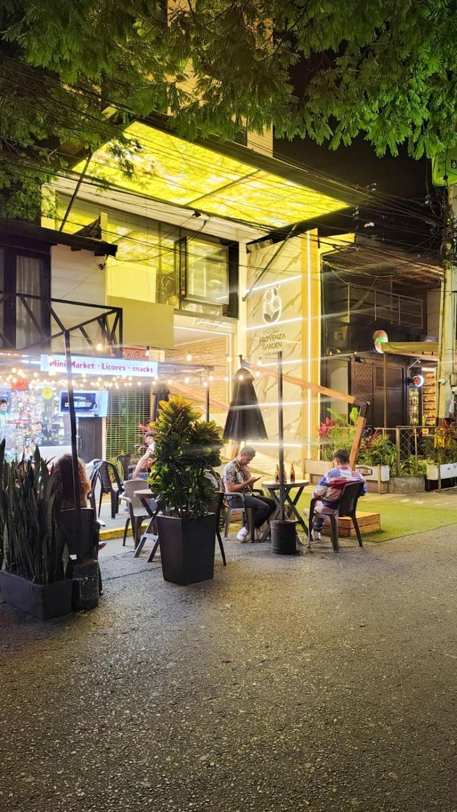 מדיין Hotel Provenza Garden מראה חיצוני תמונה