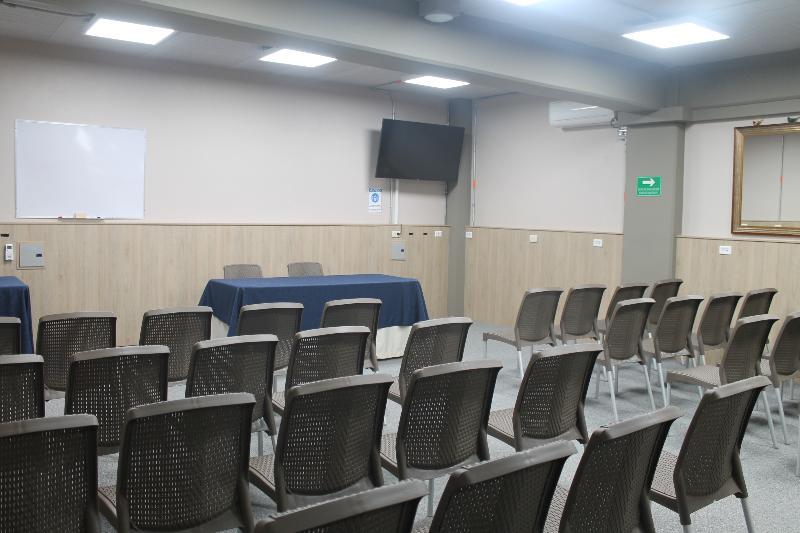 מדיין Hotel Provenza Garden מראה חיצוני תמונה